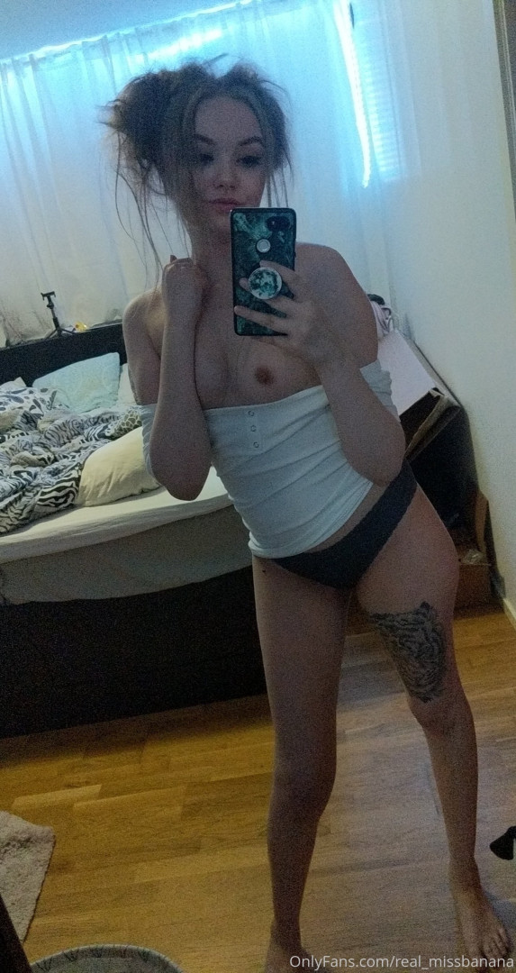 Photo by real_missbanana published on October 16,2023 12:55:51 - BestThots