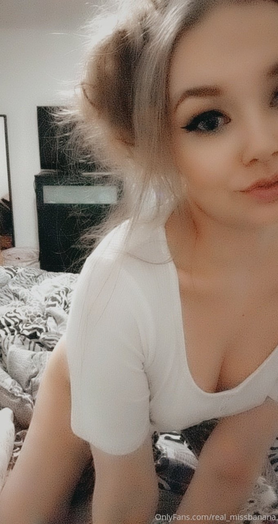 Photo by real_missbanana published on October 16,2023 12:58:24 - BestThots