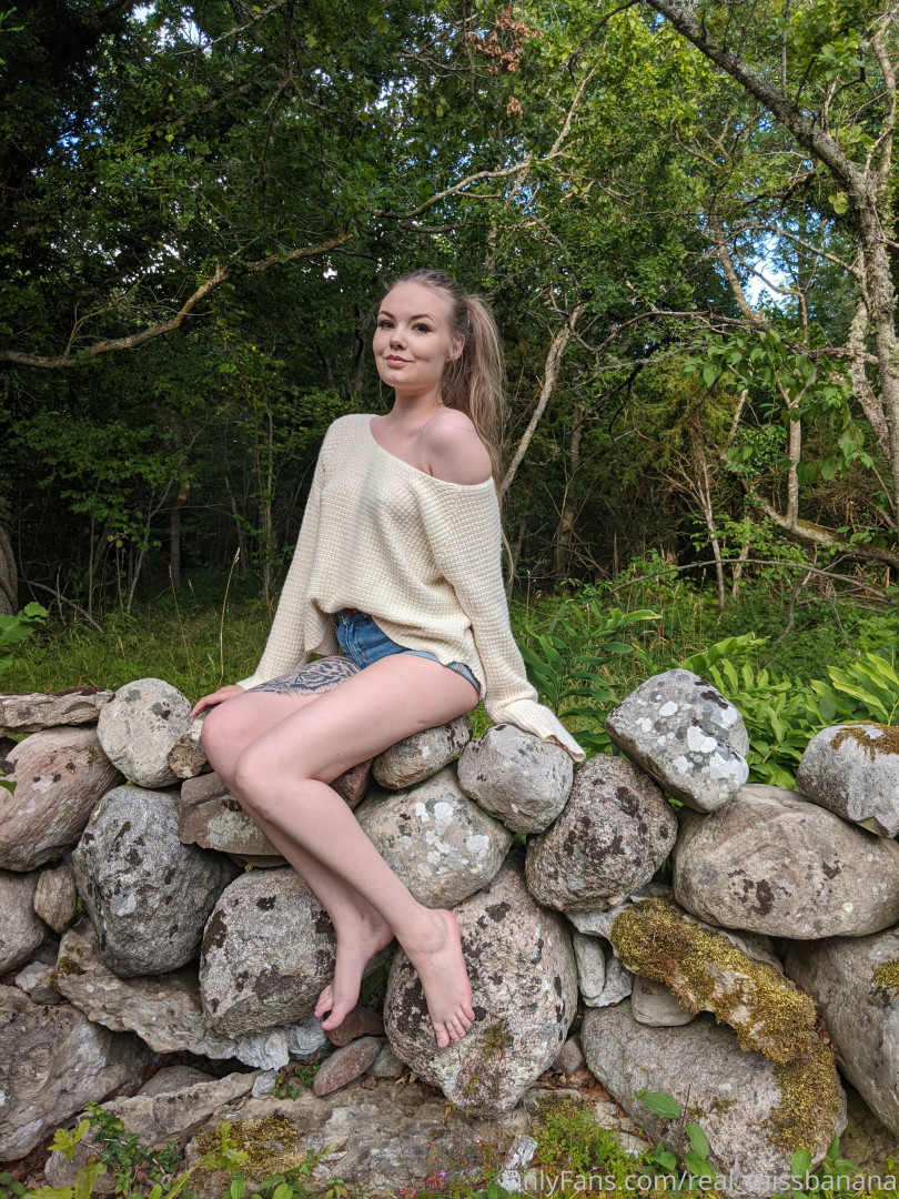 Photo by real_missbanana published on October 16,2023 12:59:17 - BestThots