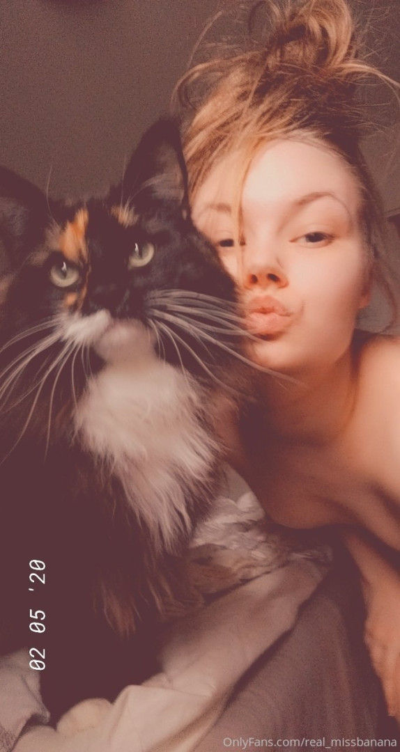 Photo by real_missbanana published on October 16,2023 13:03:13 - BestThots