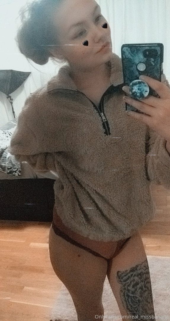 Photo by real_missbanana published on October 16,2023 13:04:52 - BestThots