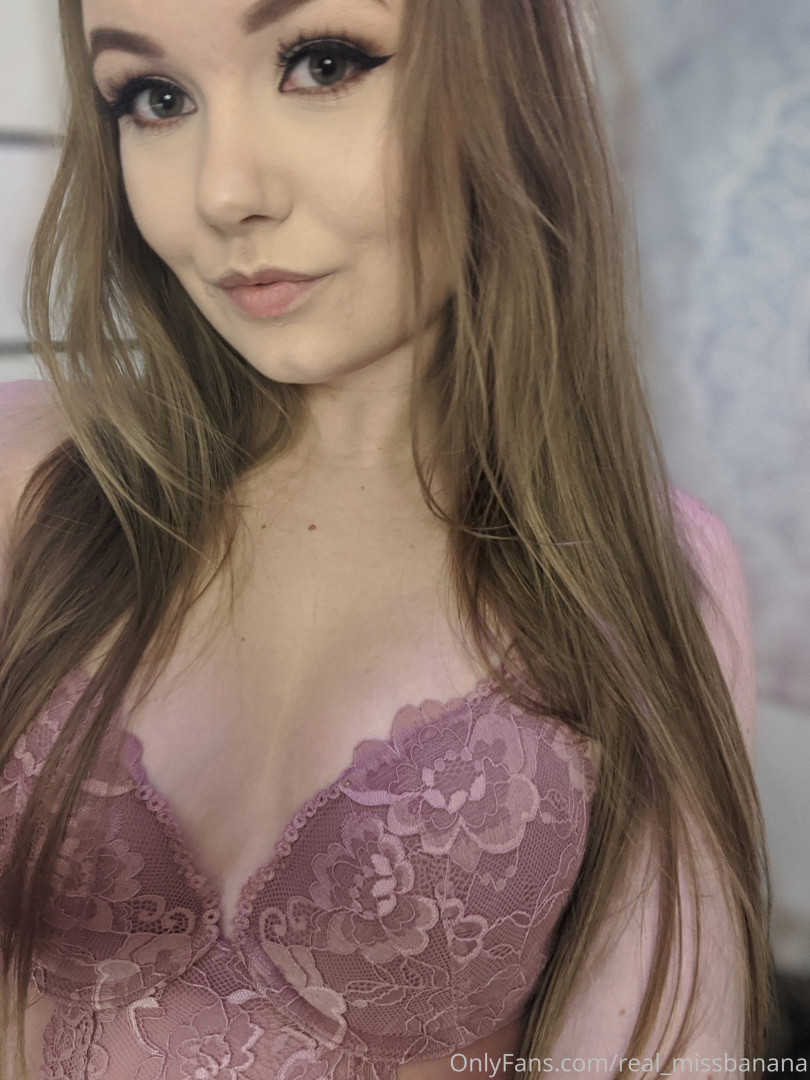 Photo by real_missbanana published on October 16,2023 13:06:49 - BestThots