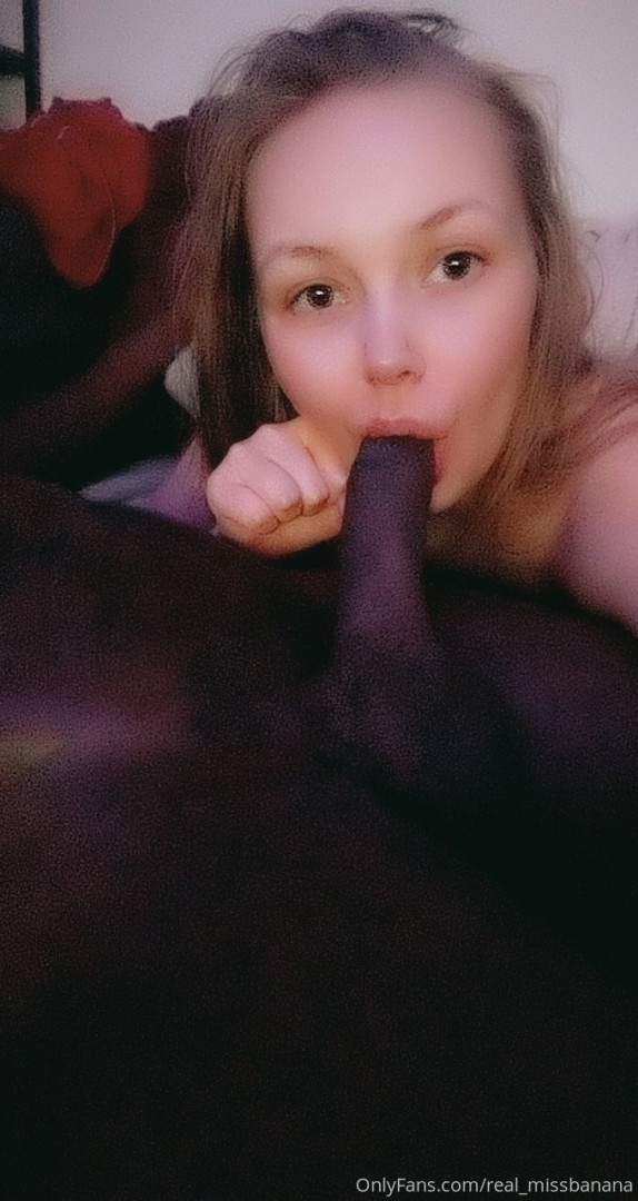 Photo by real_missbanana published on October 16,2023 13:08:56 - BestThots