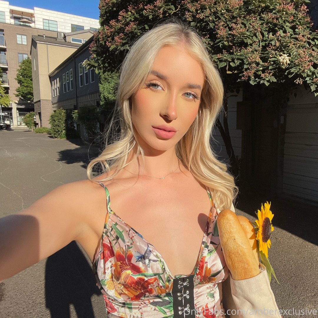 Photo by amberexclusive published on July 21,2023 19:56:16 - BestThots