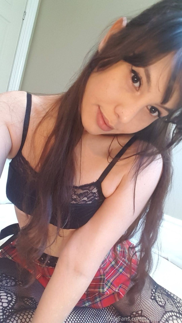 Photo by softcore_kitten published on May 17,2023 20:34:17 - BestThots