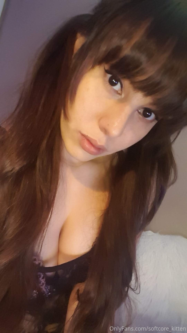 Photo by softcore_kitten published on May 17,2023 20:35:00 - BestThots