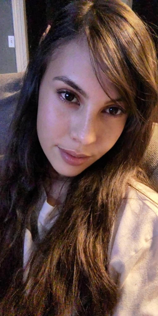 Photo by softcore_kitten published on May 17,2023 20:35:42 - BestThots