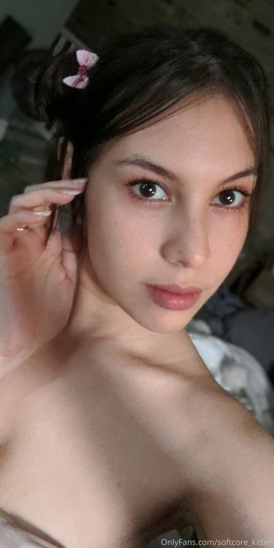 Photo by softcore_kitten published on May 17,2023 20:36:12 - BestThots