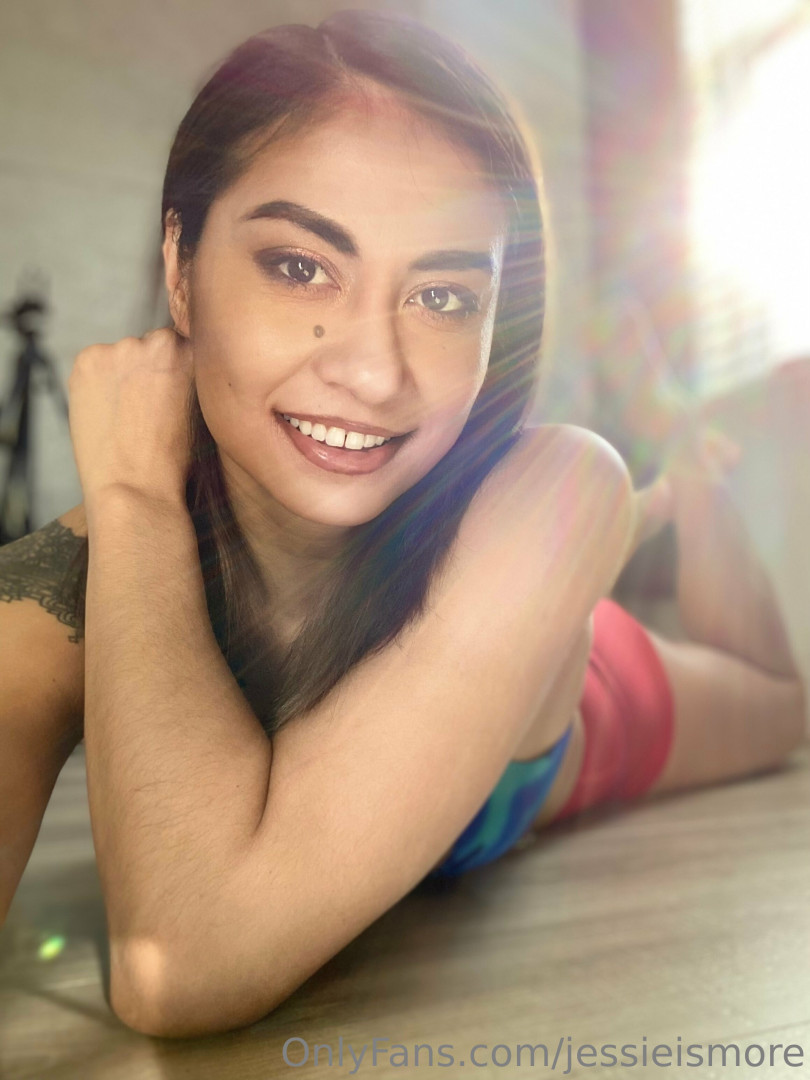 Photo by jessieismore published on May 24,2023 22:14:12 - BestThots