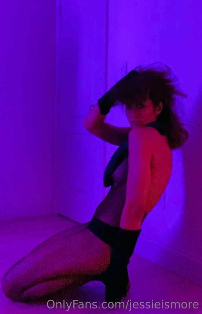 Photo by jessieismore published on May 24,2023 22:14:47 - BestThots