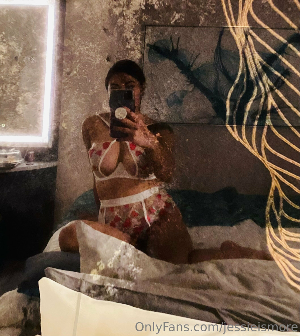 Photo by jessieismore published on May 24,2023 22:14:59 - BestThots