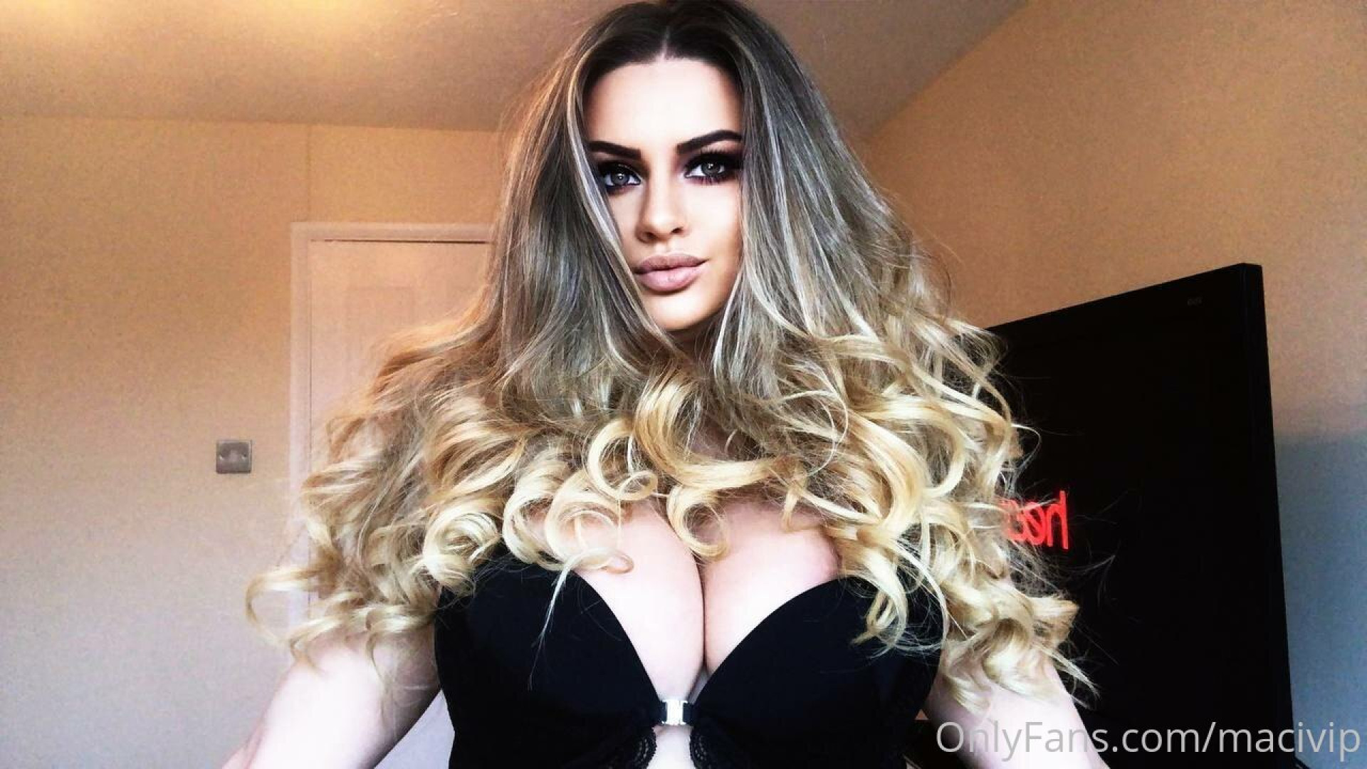Photo by macivip published on October 14,2023 02:39:42 - BestThots