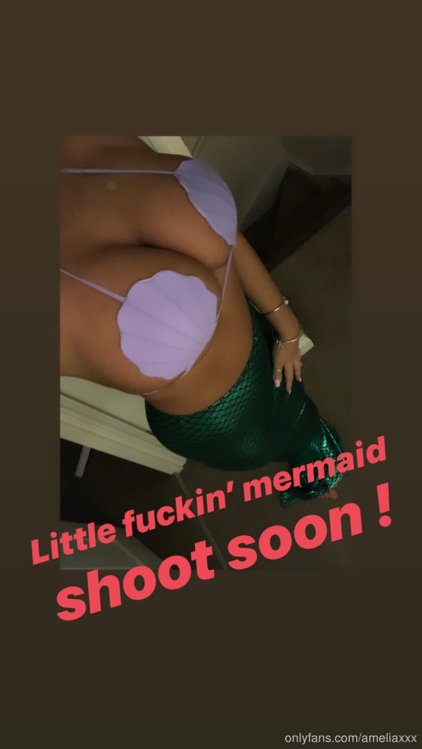 Photo by emilynudess published on July 21,2023 18:59:05 - BestThots