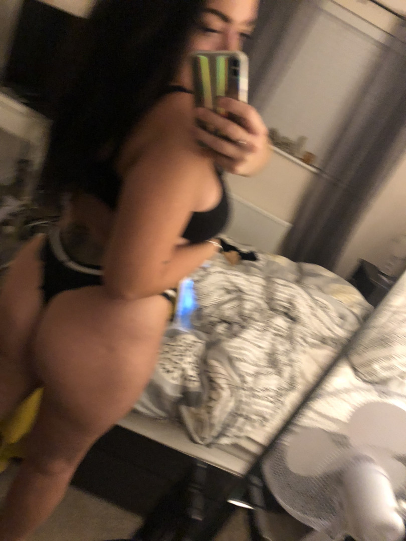 Photo by emilynudess published on July 21,2023 19:03:37 - BestThots