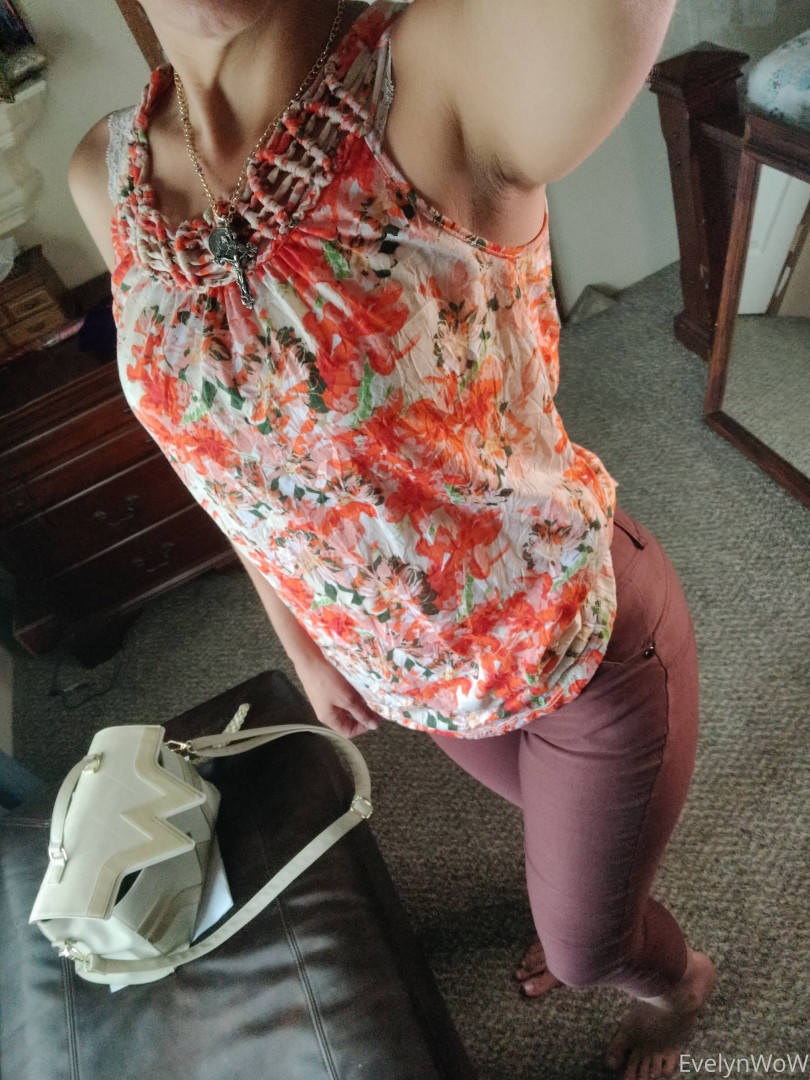 Photo by evelynwow published on June 19,2023 20:09:47 - BestThots