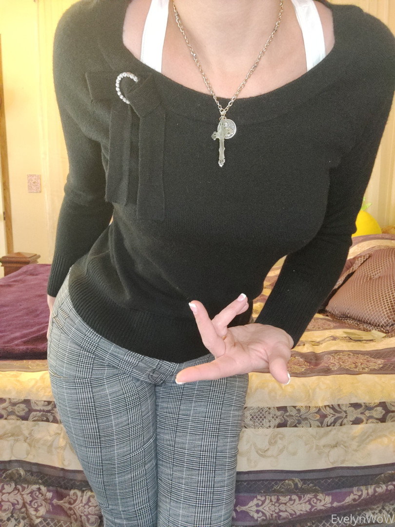 Photo by evelynwow published on June 19,2023 21:16:47 - BestThots