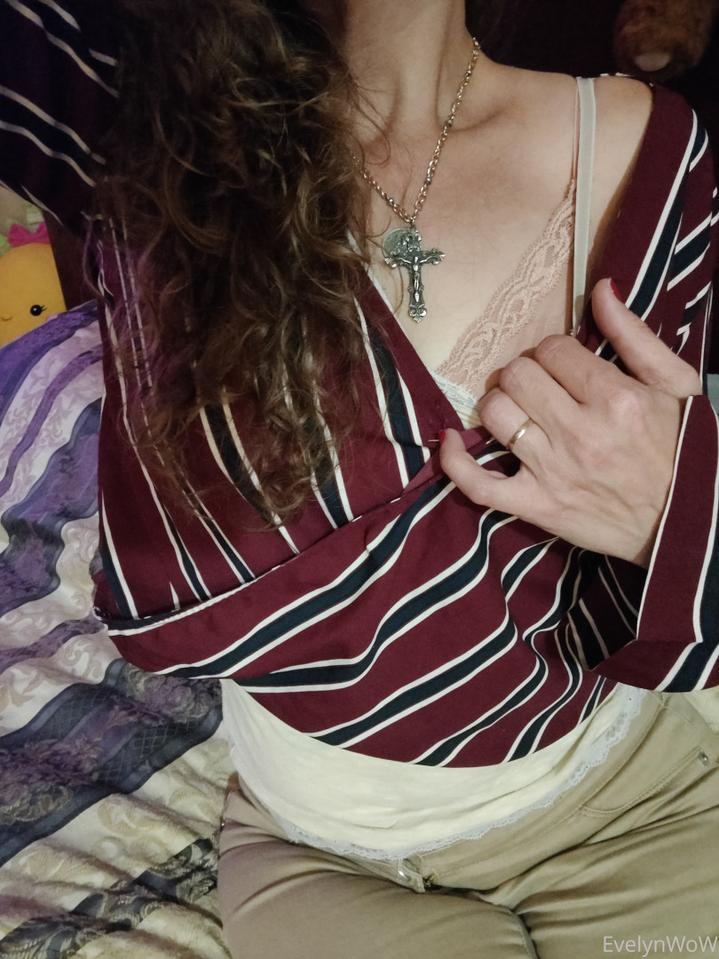 Photo by evelynwow published on June 19,2023 21:17:27 - BestThots