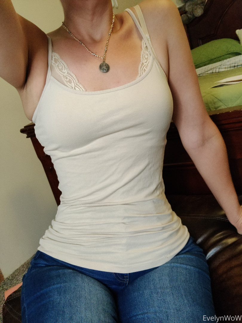 Photo by evelynwow published on June 19,2023 21:20:16 - BestThots