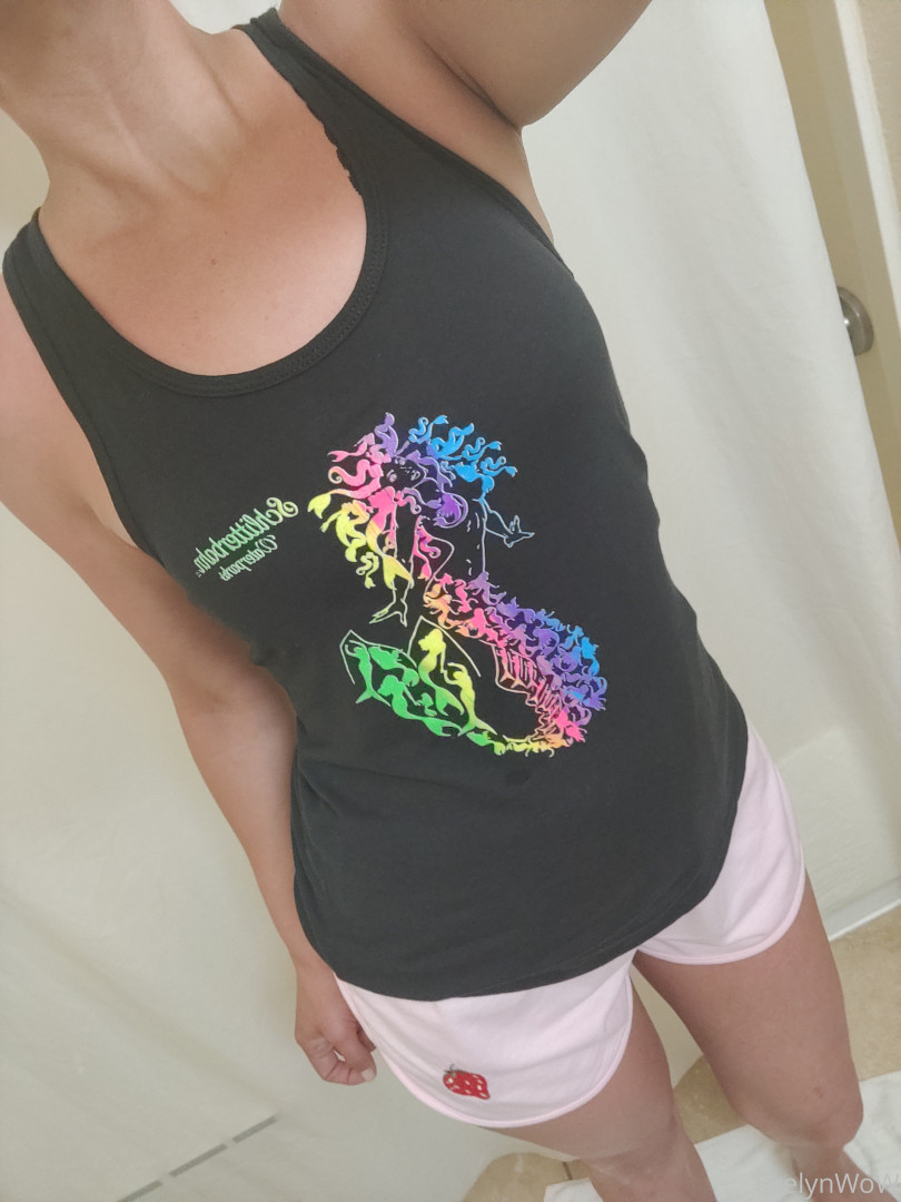 Photo by evelynwow published on June 19,2023 21:21:46 - BestThots