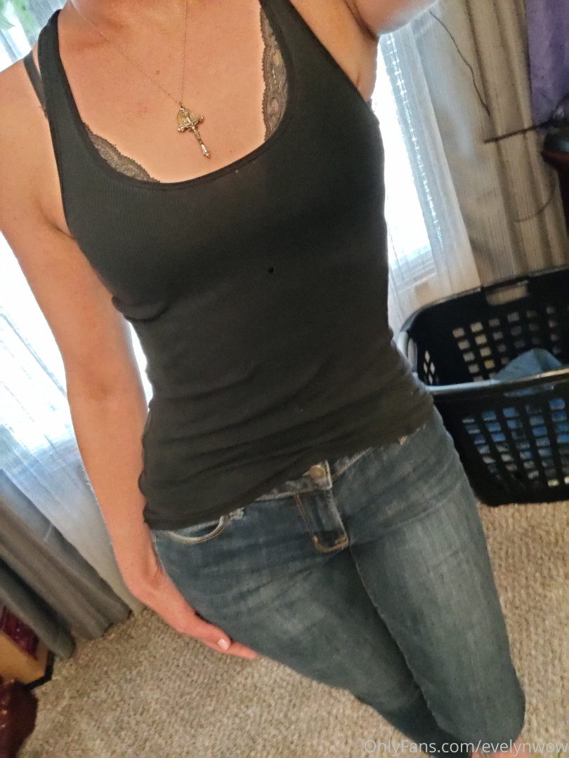 Photo by evelynwow published on June 19,2023 21:25:31 - BestThots