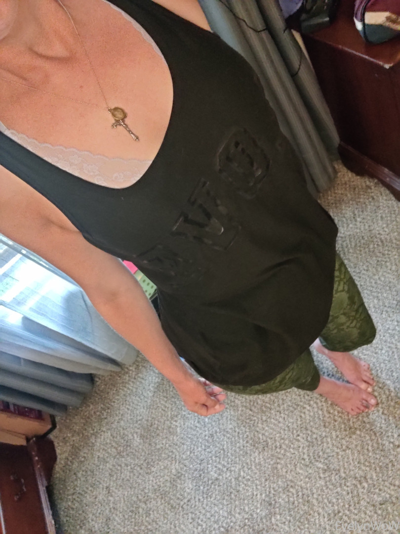 Photo by evelynwow published on June 19,2023 21:25:39 - BestThots