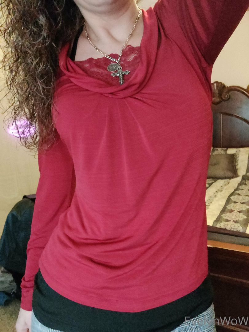 Photo by evelynwow published on June 19,2023 21:26:22 - BestThots