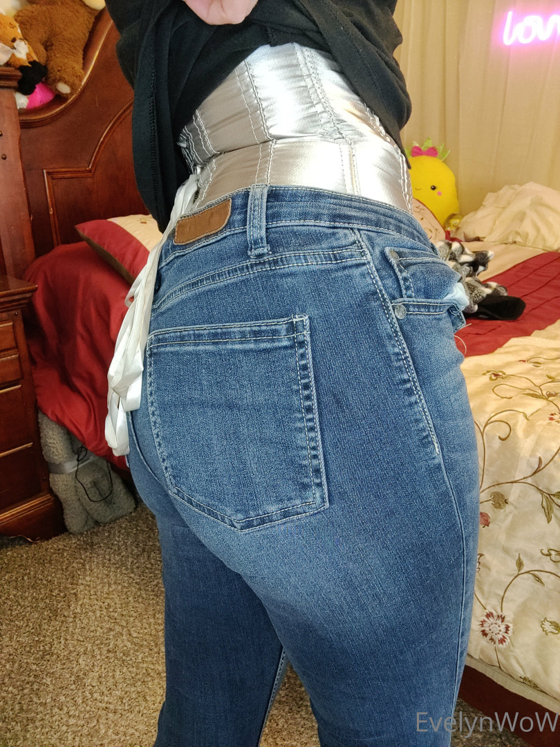 Photo by evelynwow published on June 19,2023 21:27:36 - BestThots