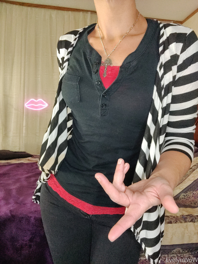 Photo by evelynwow published on June 19,2023 21:28:24 - BestThots