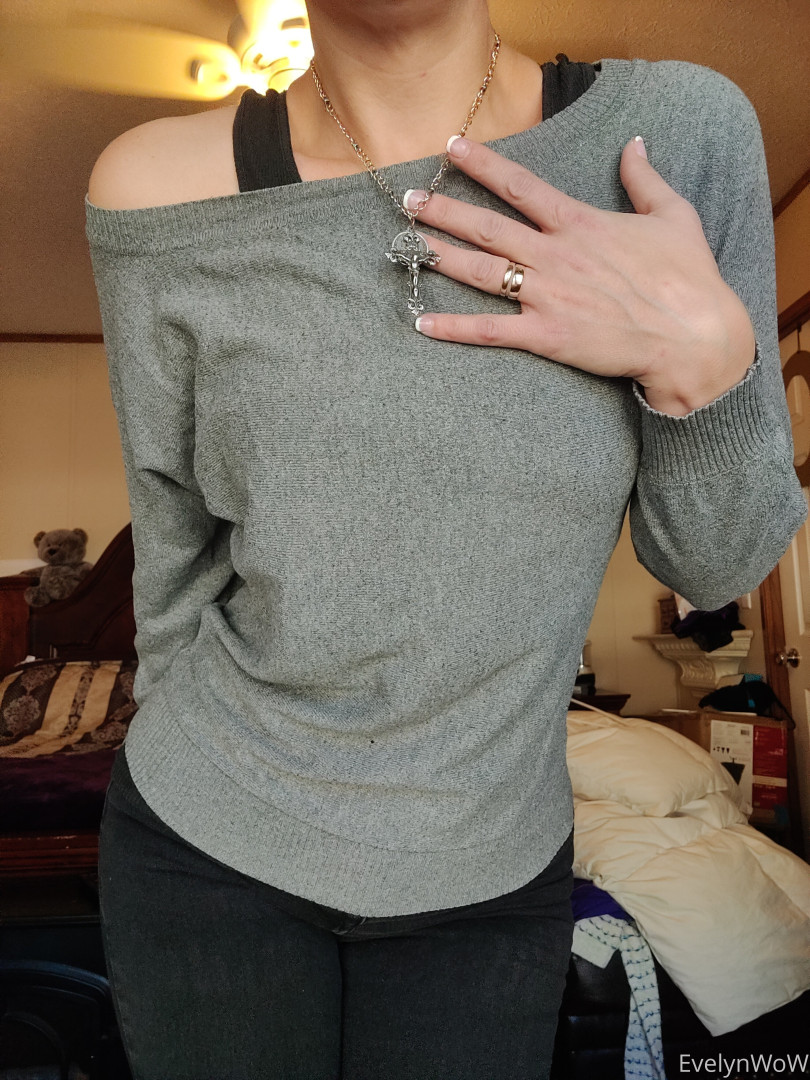 Photo by evelynwow published on June 19,2023 21:28:43 - BestThots