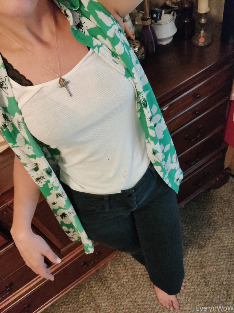 Photo by evelynwow published on June 19,2023 21:29:19 - BestThots