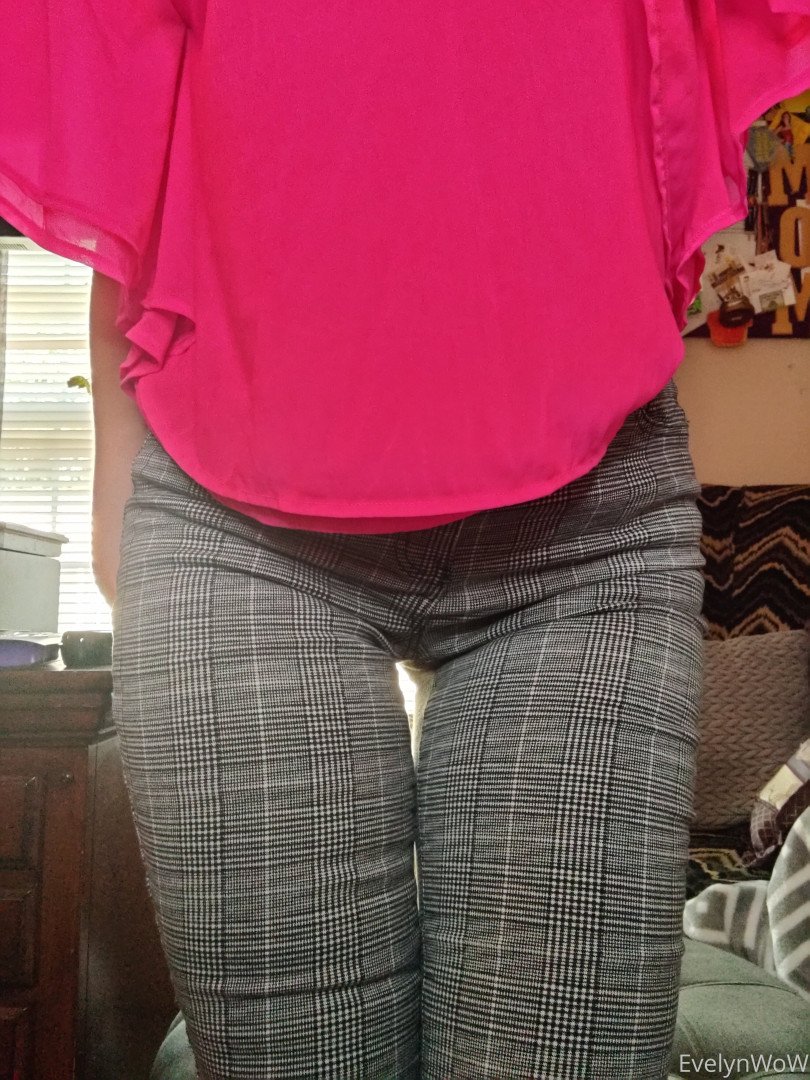 Photo by evelynwow published on June 19,2023 21:31:38 - BestThots