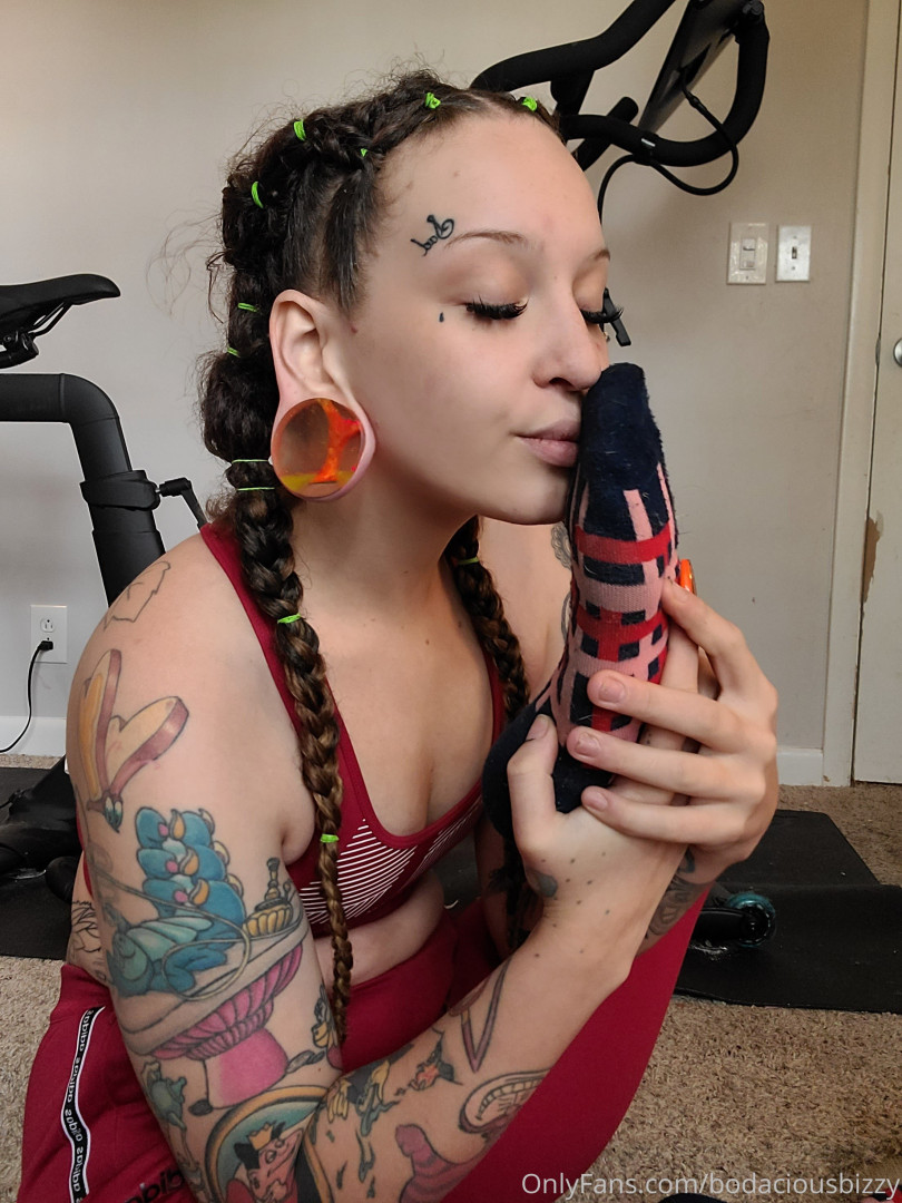 Photo by bodaciousbizzy published on December 11,2023 10:45:52 - BestThots