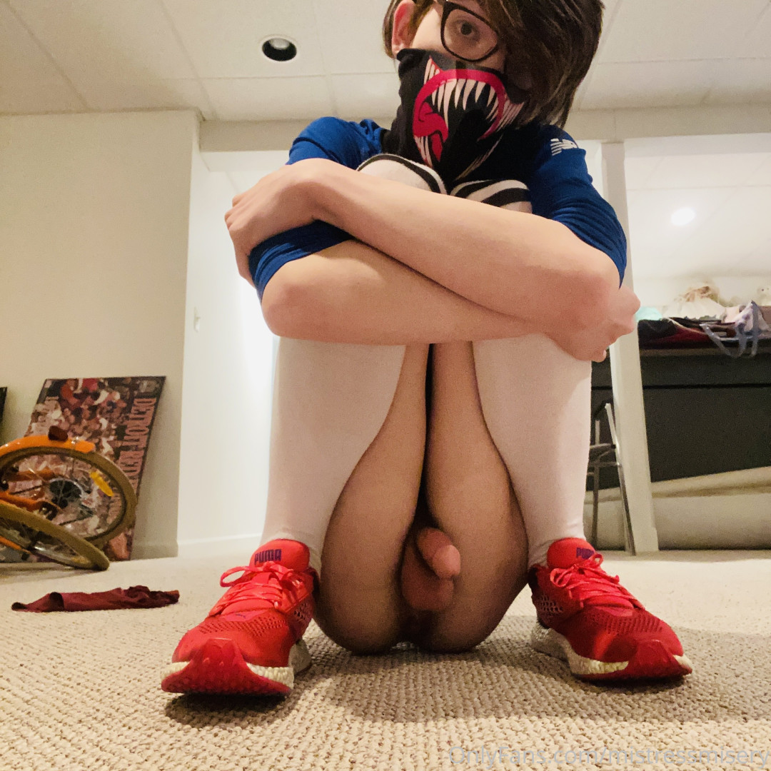 Photo by mistressmisery published on May 20,2023 21:10:59 - BestThots