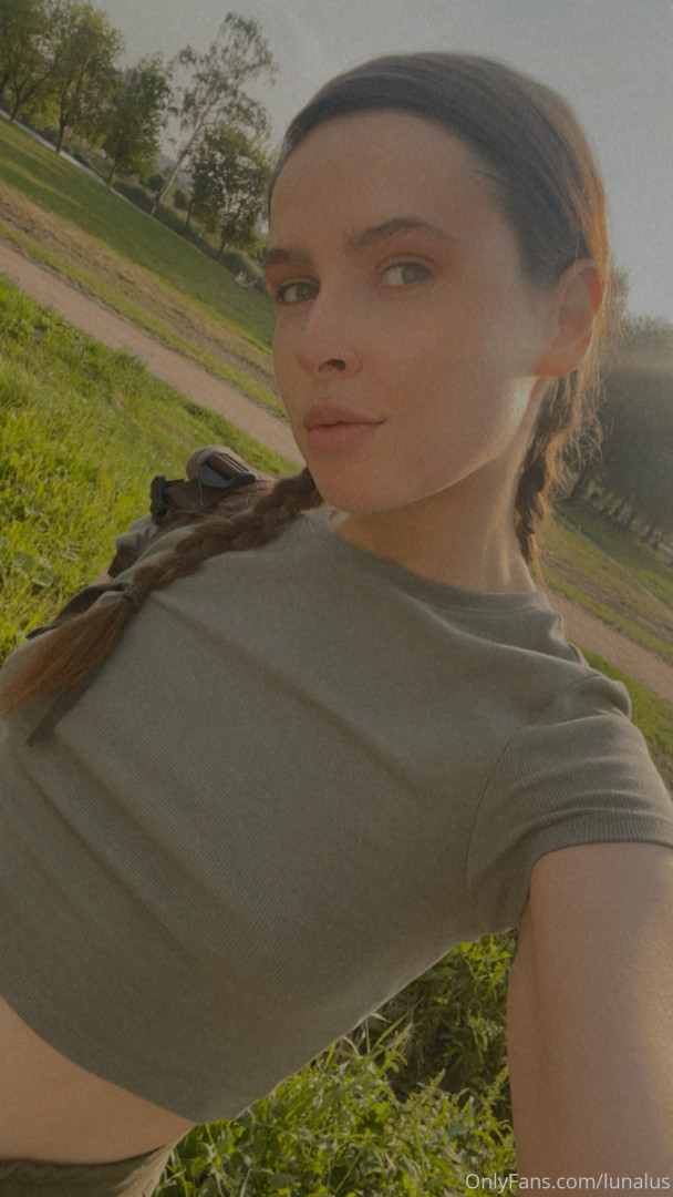 Photo by lunalus published on October 16,2023 07:20:01 - BestThots