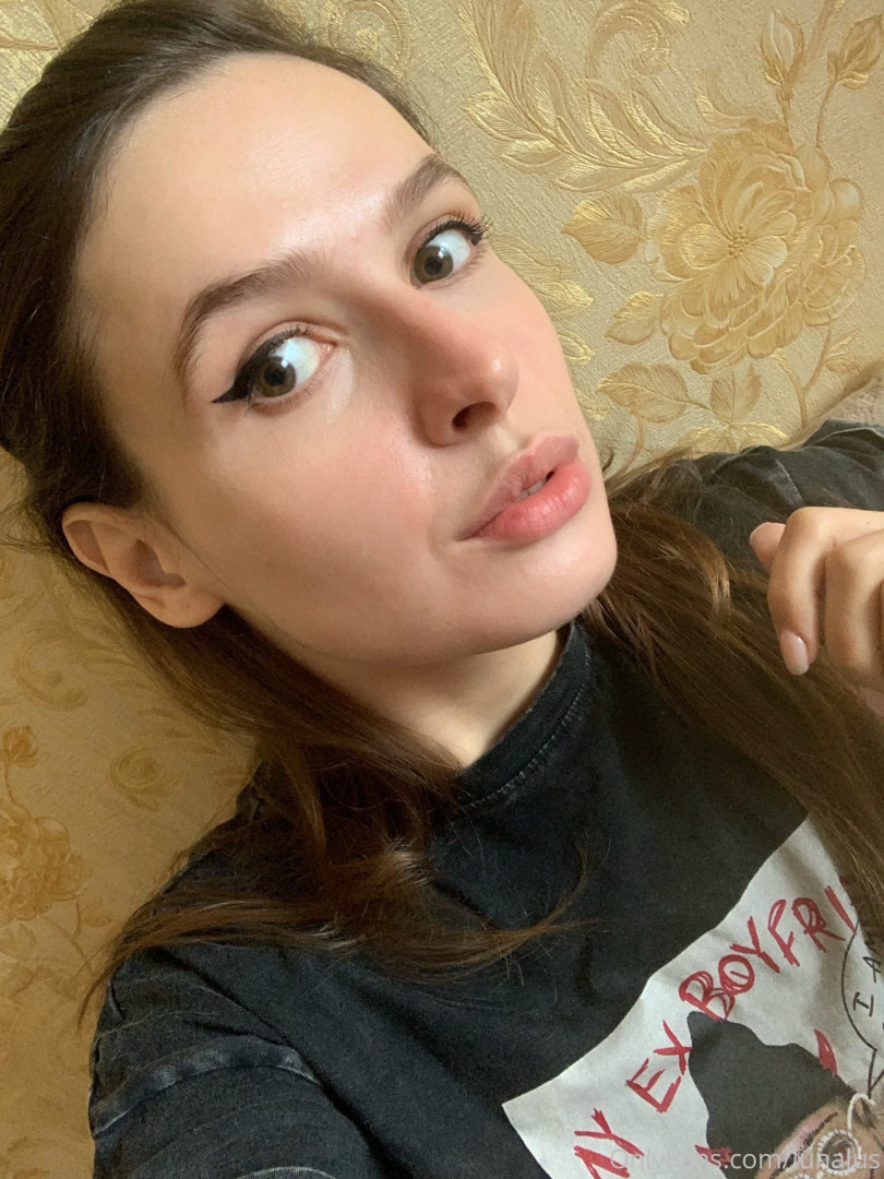 Photo by lunalus published on October 16,2023 08:27:10 - BestThots