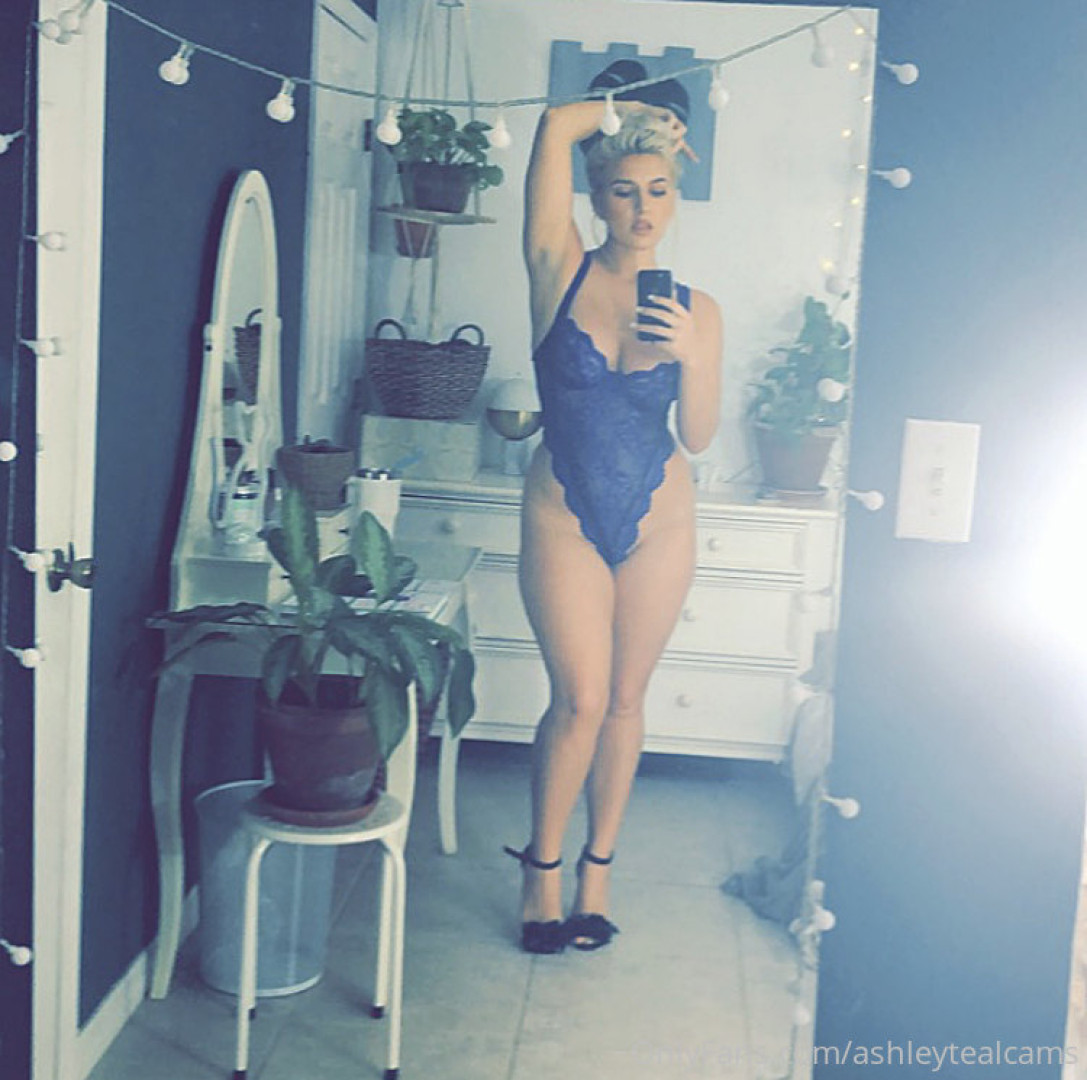 Photo by ashleytealcams published on November 24,2023 01:50:41 - BestThots