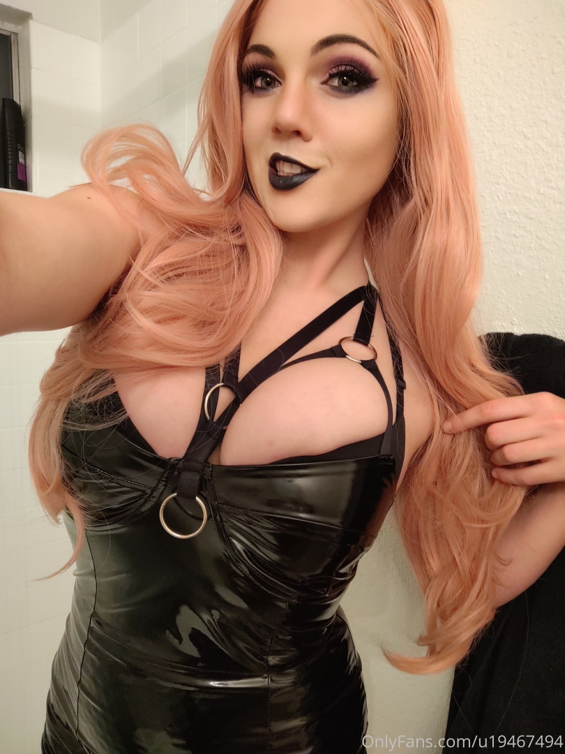 Photo by nerdydirtycosplay published on July 22,2023 21:19:49 - BestThots