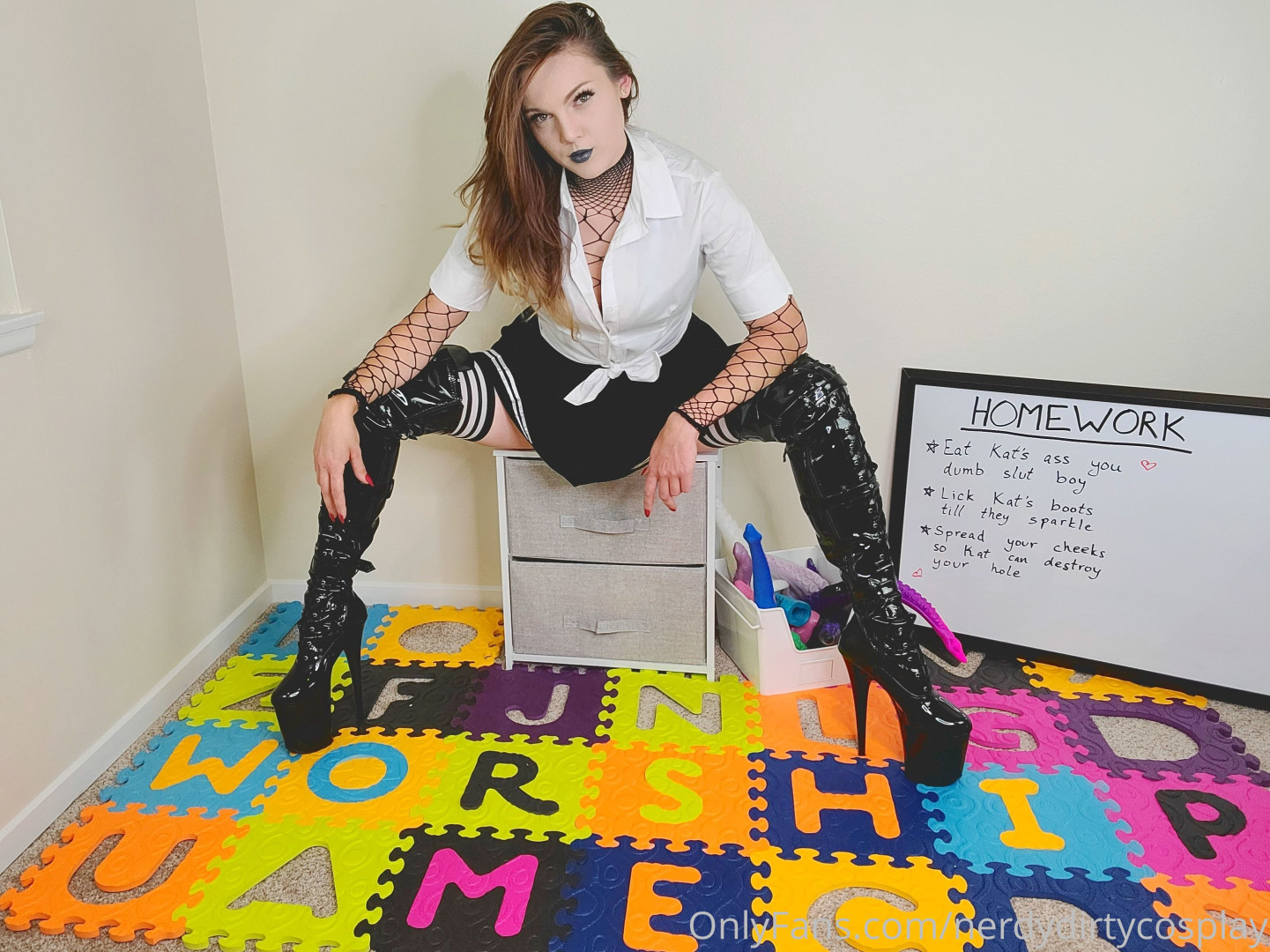 Photo by nerdydirtycosplay published on July 22,2023 21:19:52 - BestThots