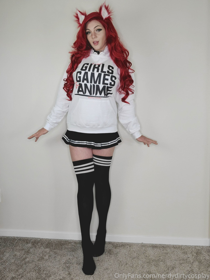 Photo by nerdydirtycosplay published on July 22,2023 21:32:09 - BestThots
