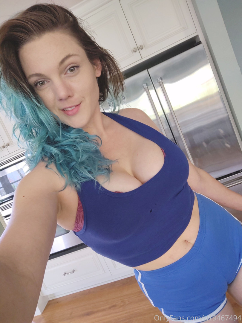 Photo by nerdydirtycosplay published on July 22,2023 21:35:43 - BestThots