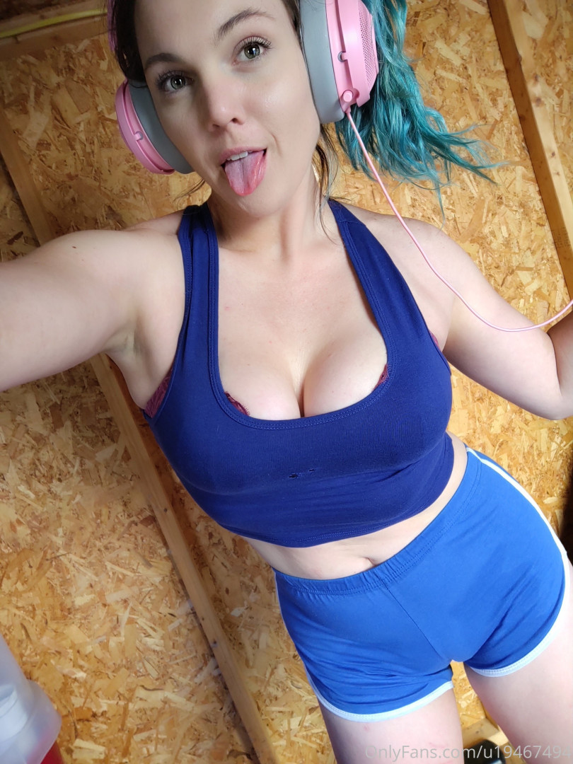 Photo by nerdydirtycosplay published on July 22,2023 21:38:00 - BestThots