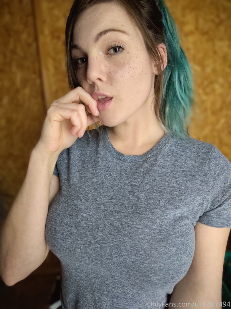 Photo by nerdydirtycosplay published on July 22,2023 21:52:37 - BestThots