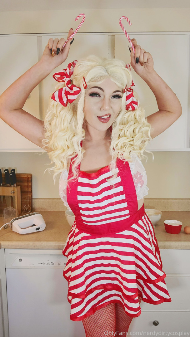 Photo by nerdydirtycosplay published on July 22,2023 22:10:44 - BestThots