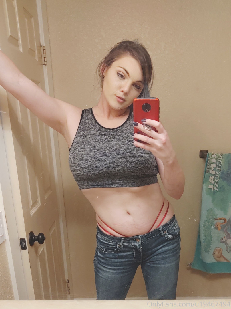 Photo by nerdydirtycosplay published on July 22,2023 22:11:20 - BestThots