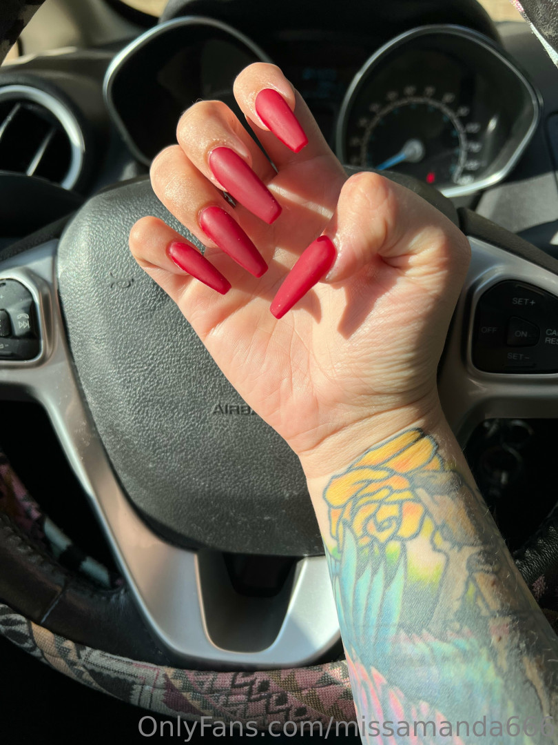 Photo by missamanda666 published on July 7,2023 07:33:06 - BestThots