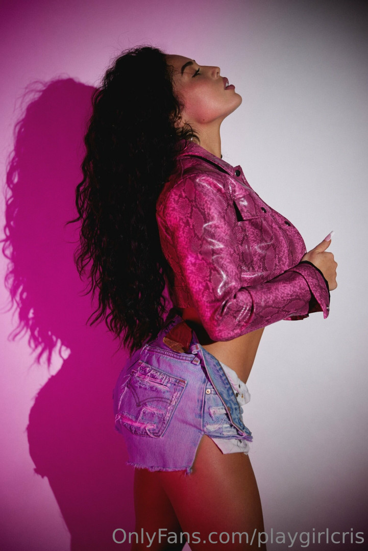 Photo by playgirlcris published on June 1,2023 14:41:45 - BestThots