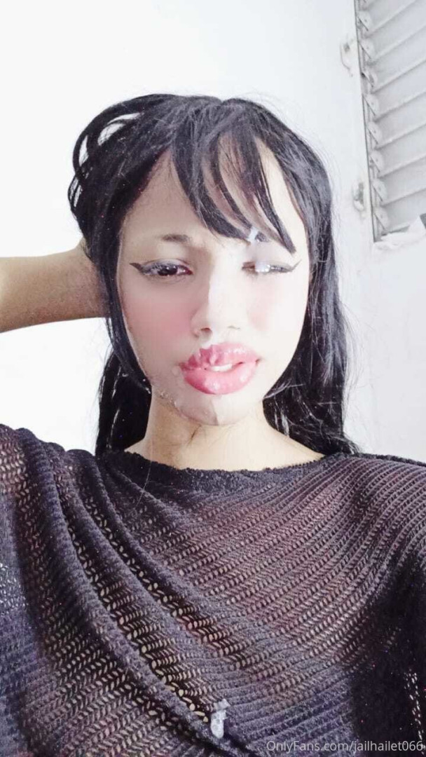 Photo by yourwaifoo published on October 16,2023 16:23:04 - BestThots