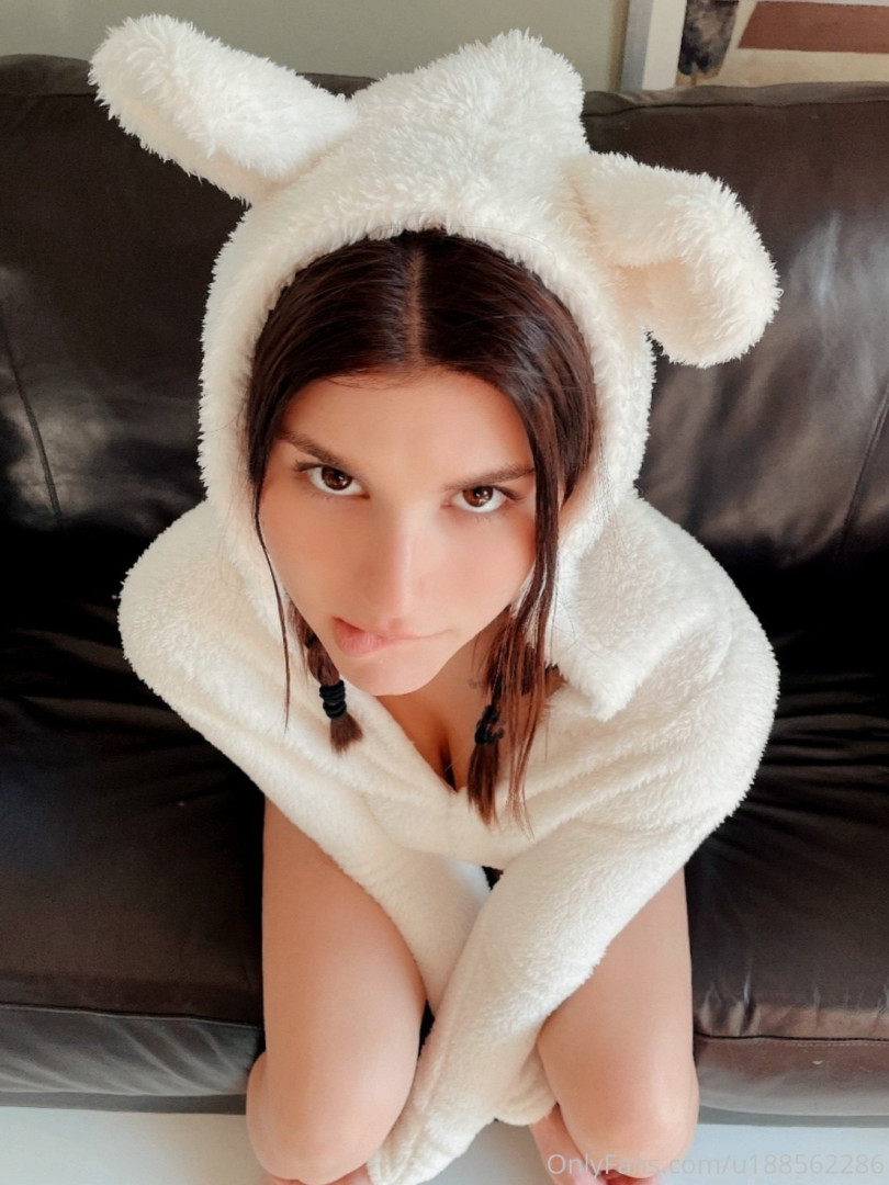 Photo by naughtylittleparker published on August 19,2023 07:03:55 - BestThots