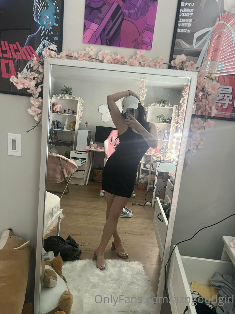 Photo by azngoodgirl published on November 29,2023 16:22:04 - BestThots