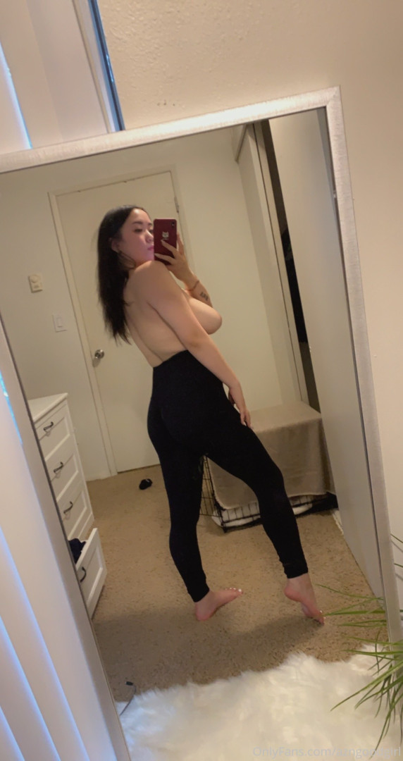 Photo by azngoodgirl published on November 29,2023 16:22:47 - BestThots